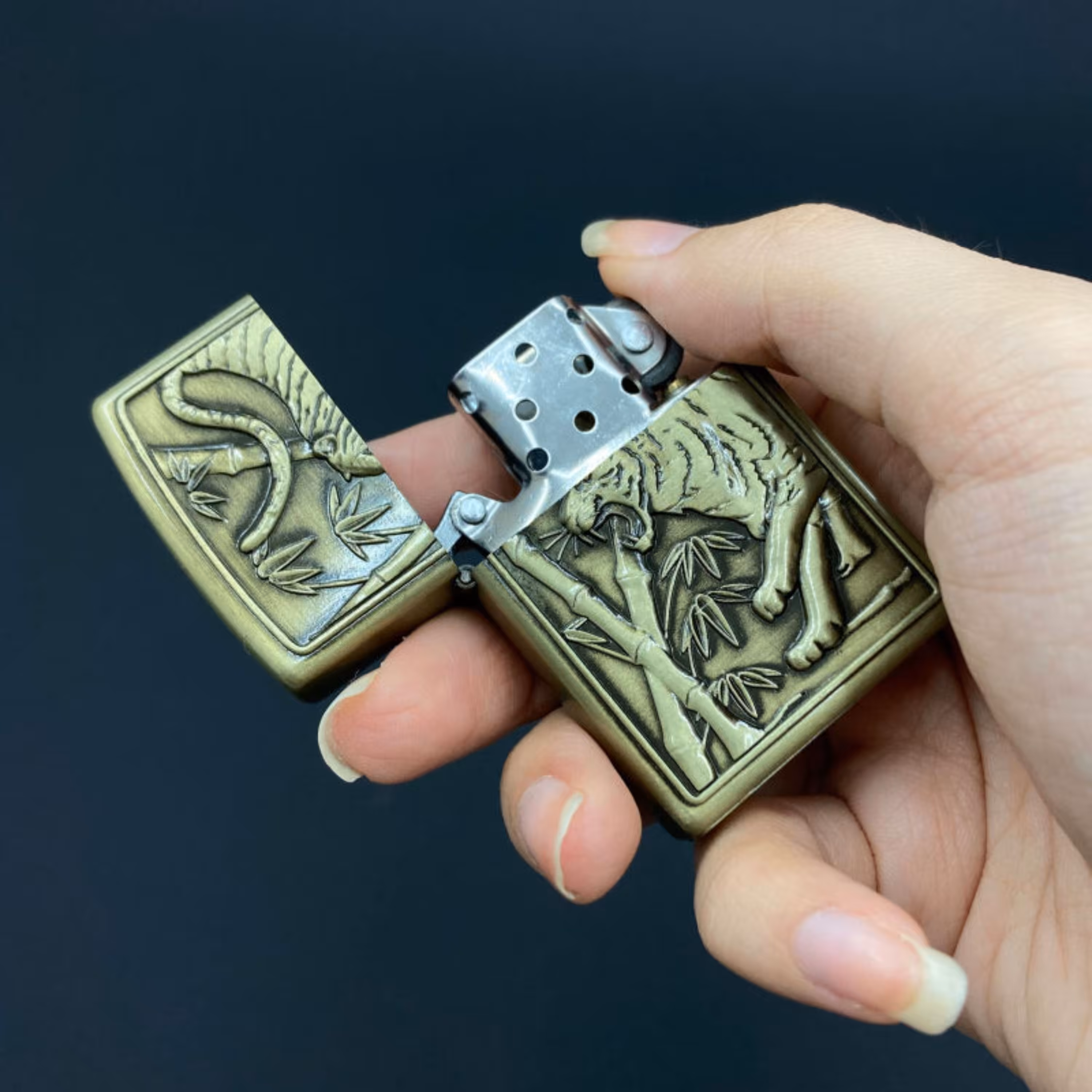 فندک طرح ببر خشمگین کد DKD-841