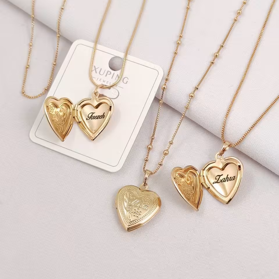 پلاک قاب طرح قلب ژوپینگ