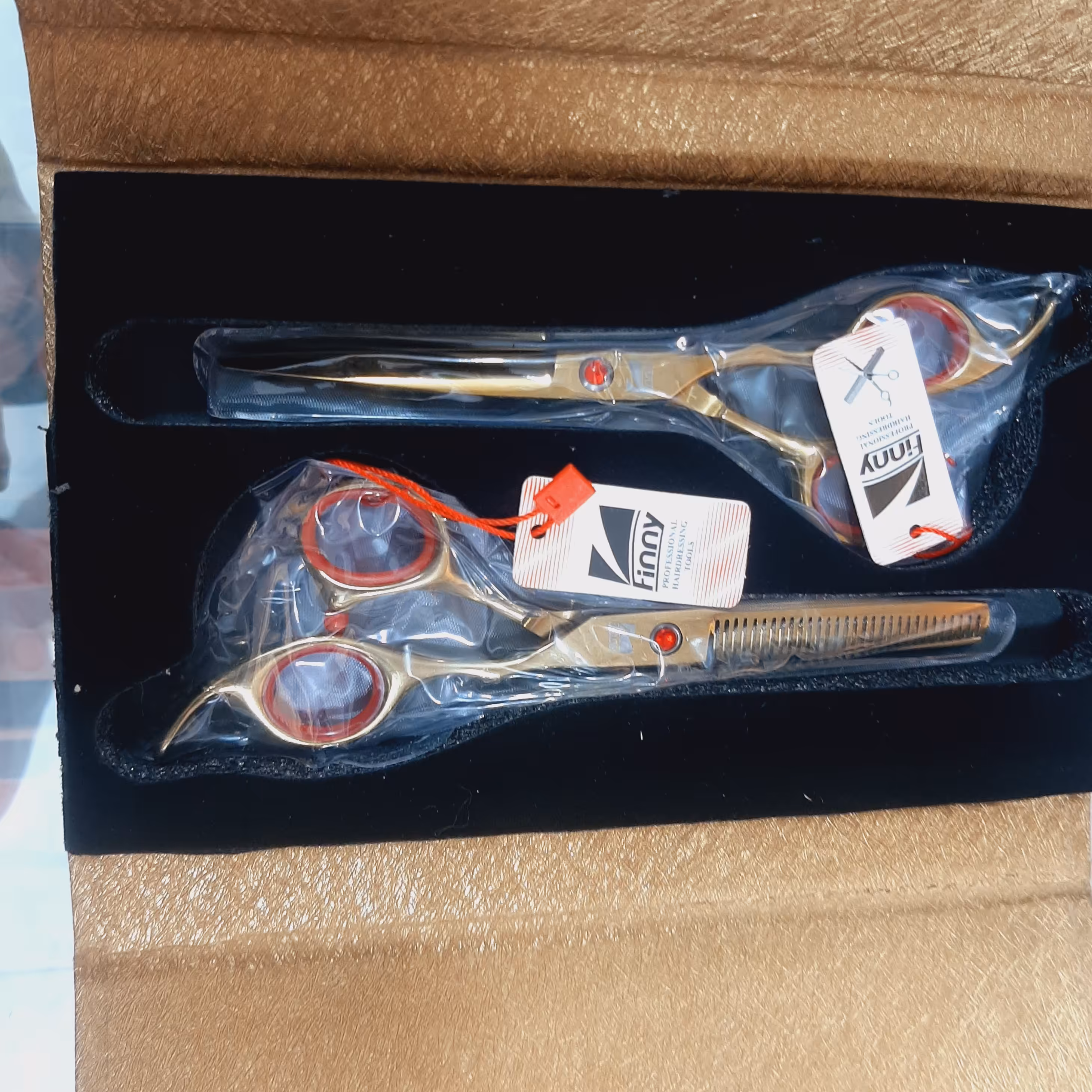 قیچی کات و پیتاژfiny