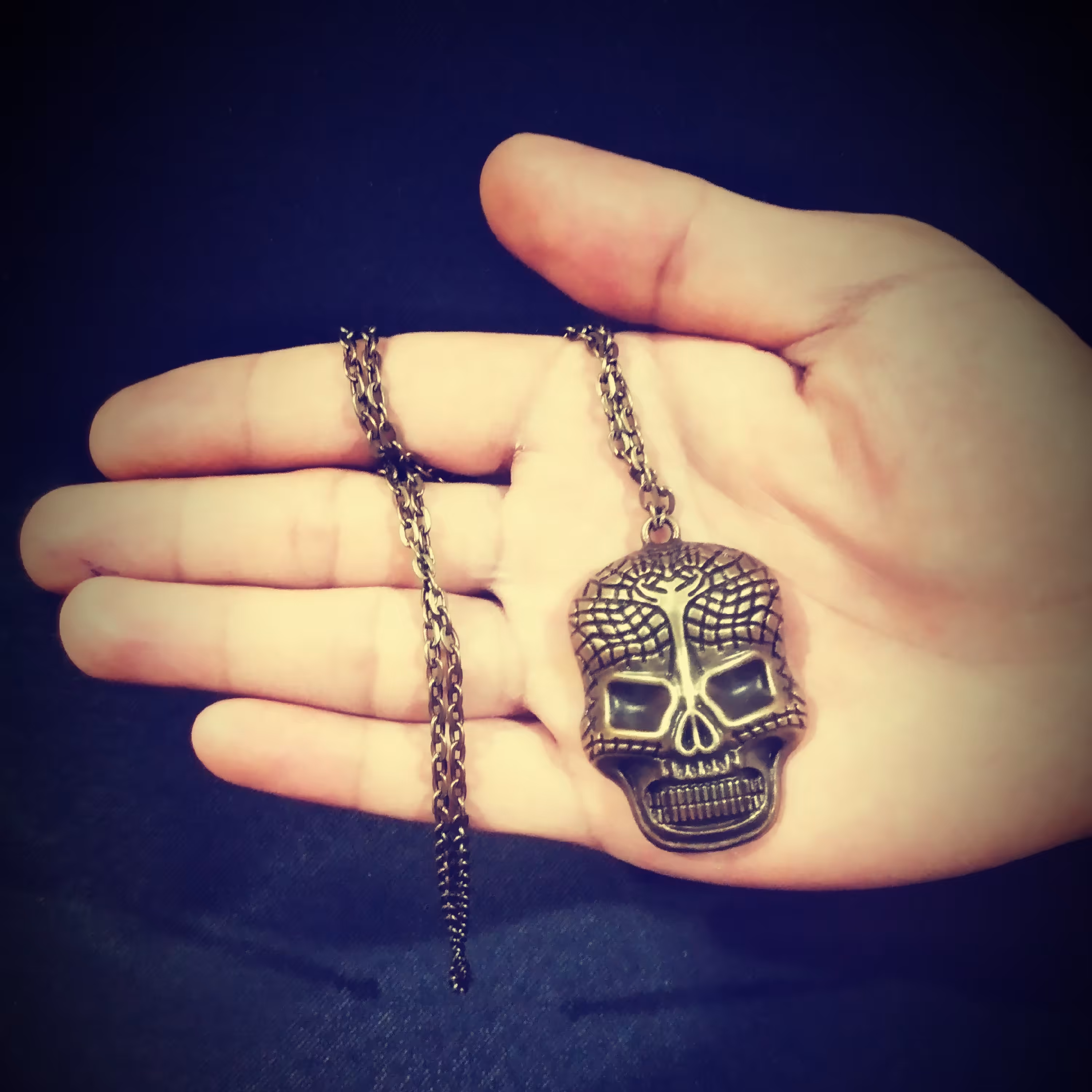 گردنبند اسپرت مخصوص هدیه به عزیرانتون