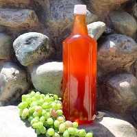 آبغوره خانگی طبیعی و خالص(یک لیتر)