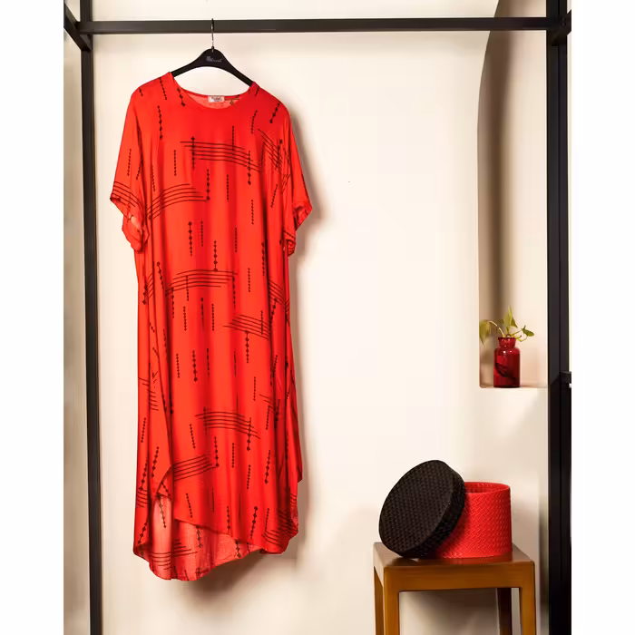 پیراهن راحتی نخی آستین کوتاه طرح دار