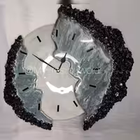 ساعت رزینی دفرمه هزینه ارسال بعهده مشتری(پسکرایه)