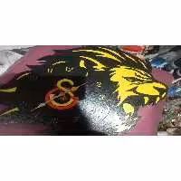 ساعت دیواری قرمز اورجینال Shad