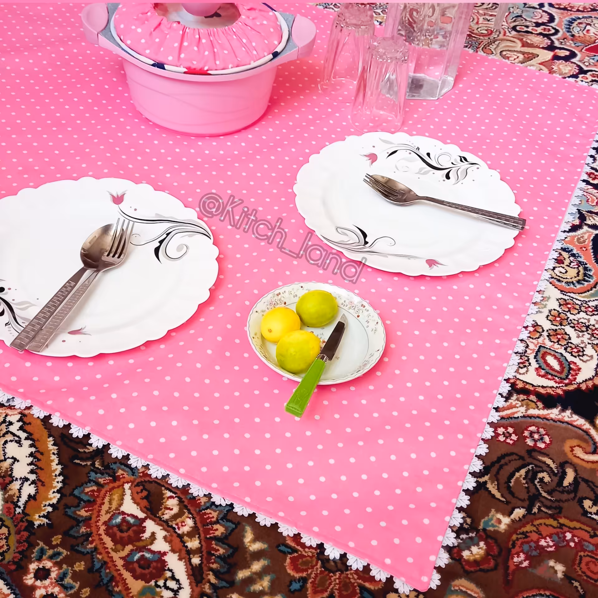 سفره پارچه ای 4 نفره با ارسال رایگان