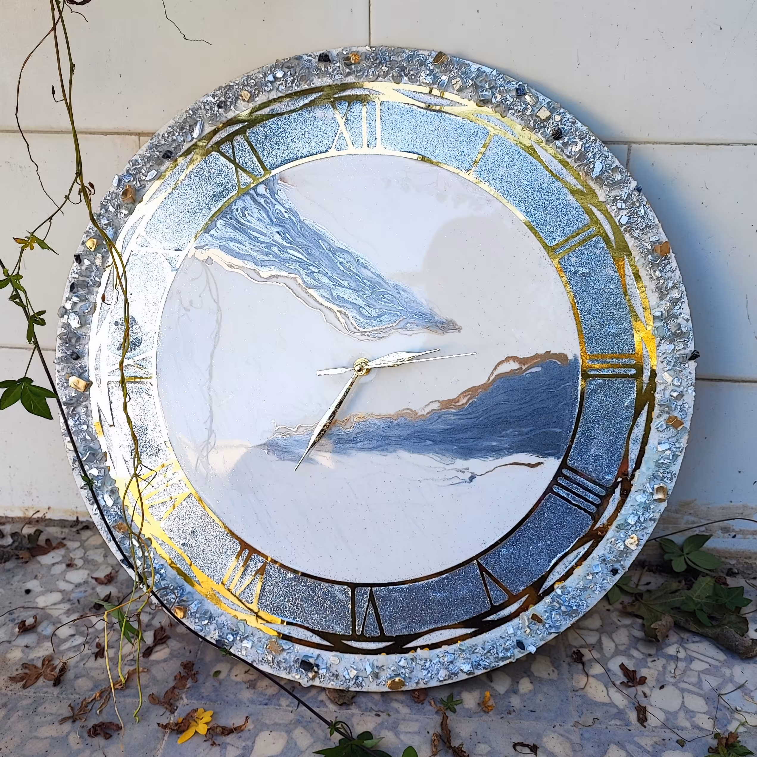 ساعت دیواری  رزینی