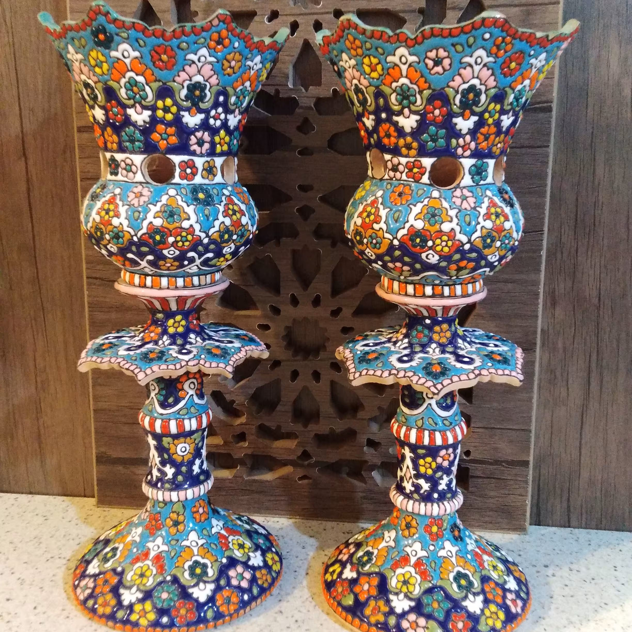 جاشمعی لاله‌ای