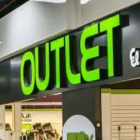 کفش outlet سایزهای اضافه انباشته شده زیر فی 