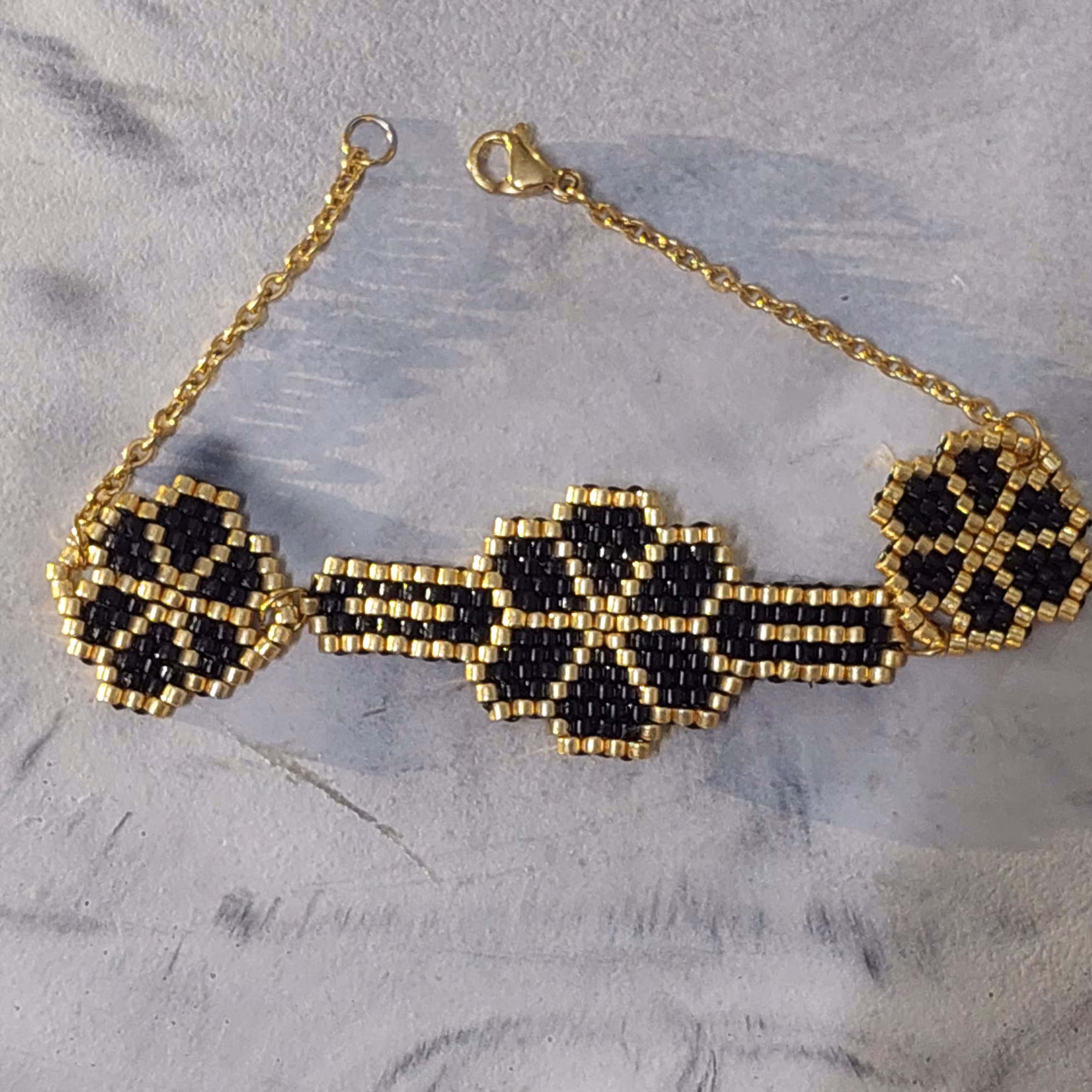 دستبند گل میوکی