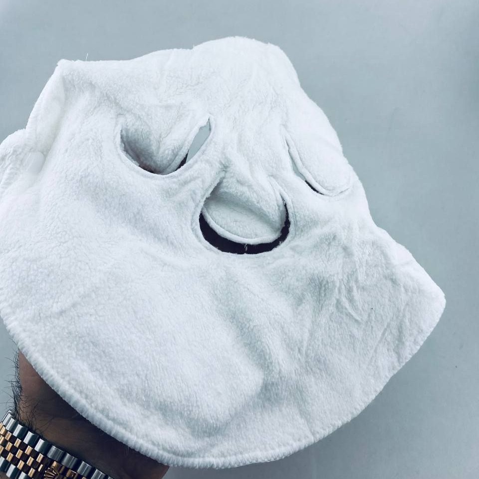 کمپرس صورت حوله ای