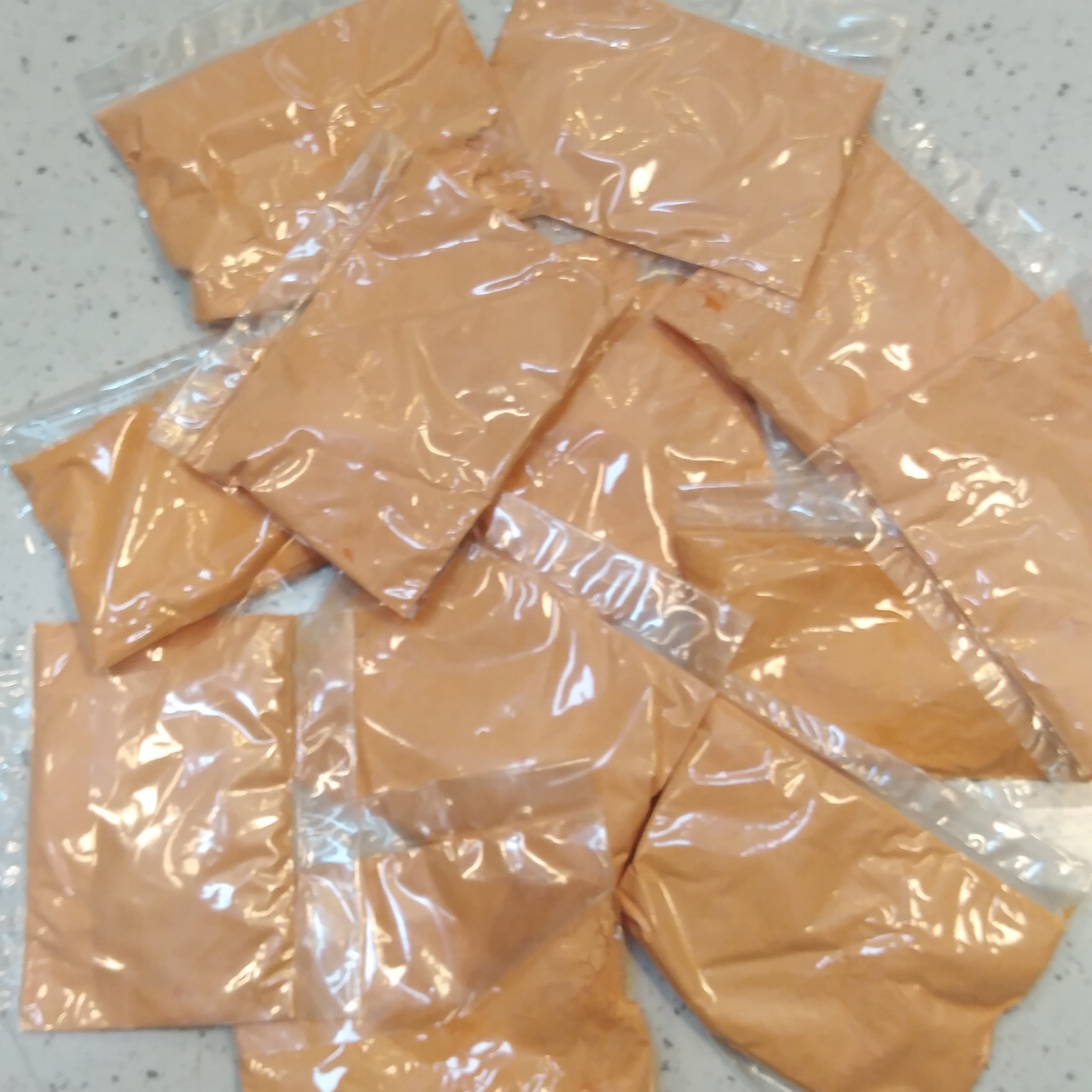 سرگل زعفران کاملا طبیعی و خوش رنگ و طعم