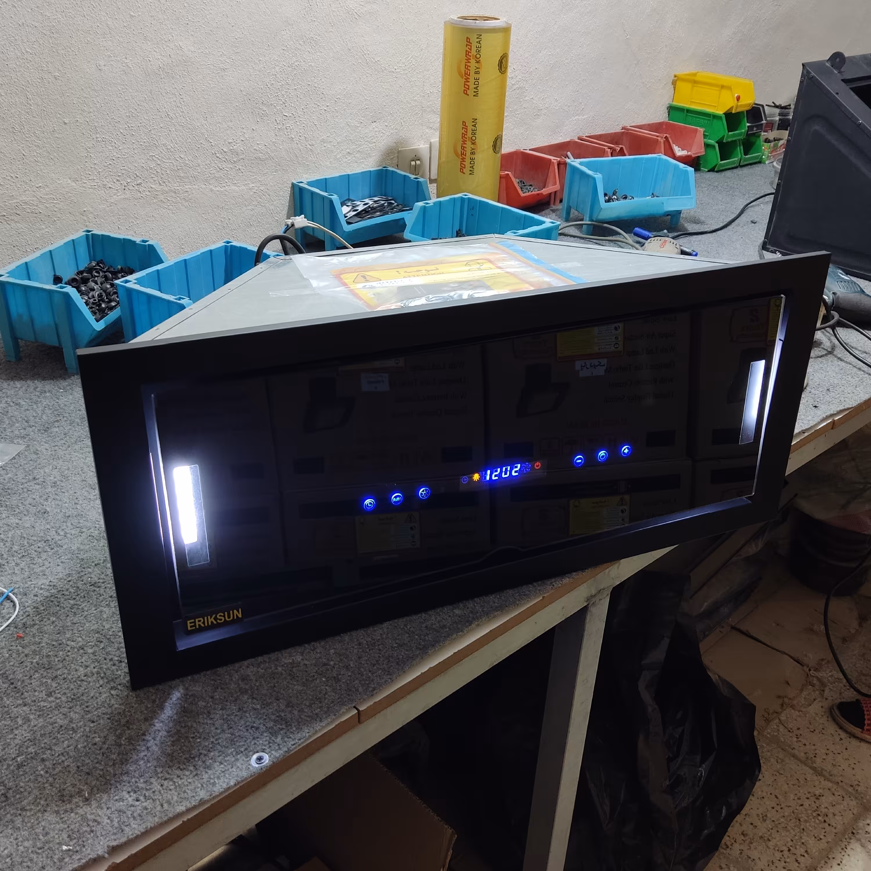 هود مخفی اریکسان مدل پارمیدا درب دار (پس کرایه)