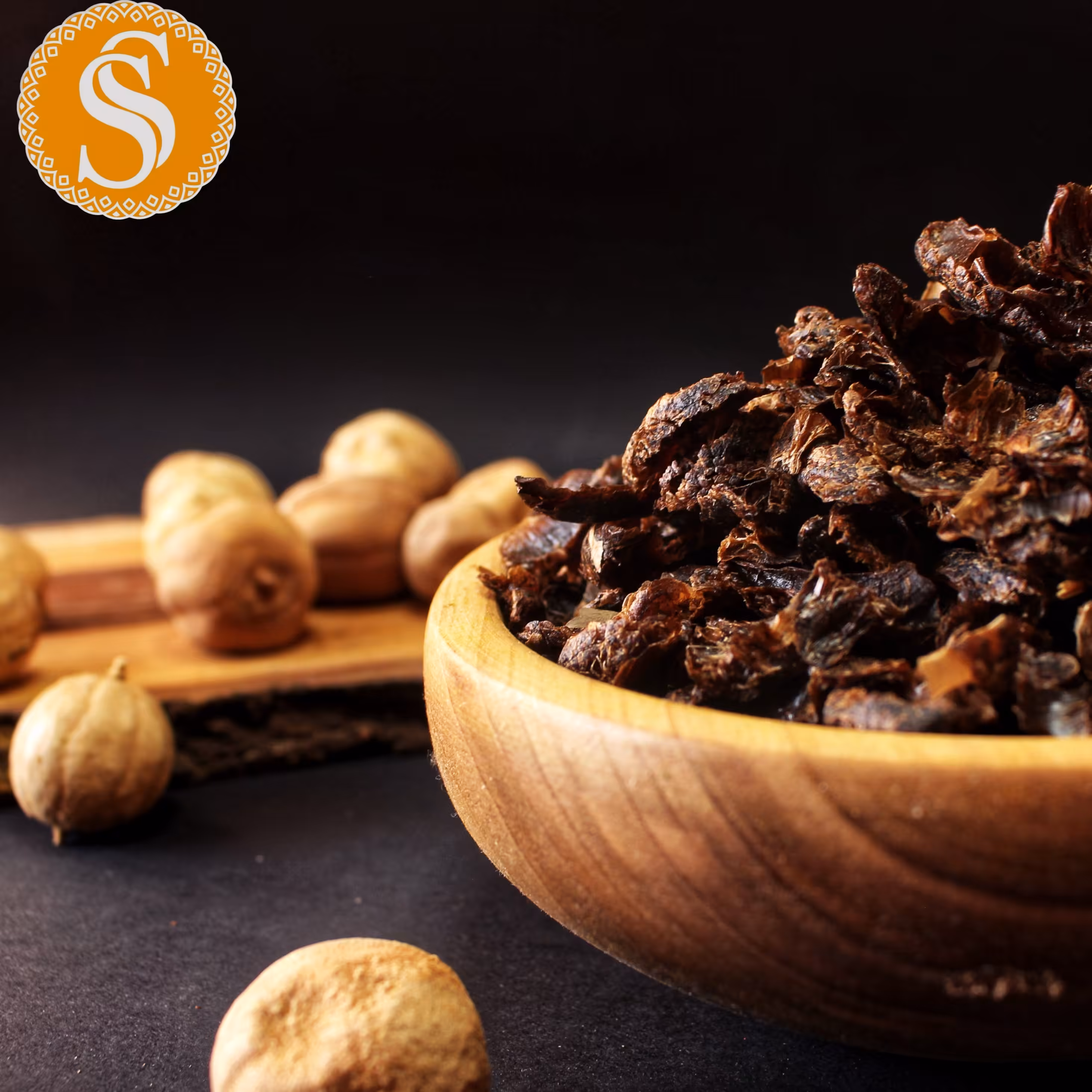 پرلیمو امانی بدون پوست و بدون تلخی کاملا بهداشتی 80 گرمی با بسته بندی لاکچری 