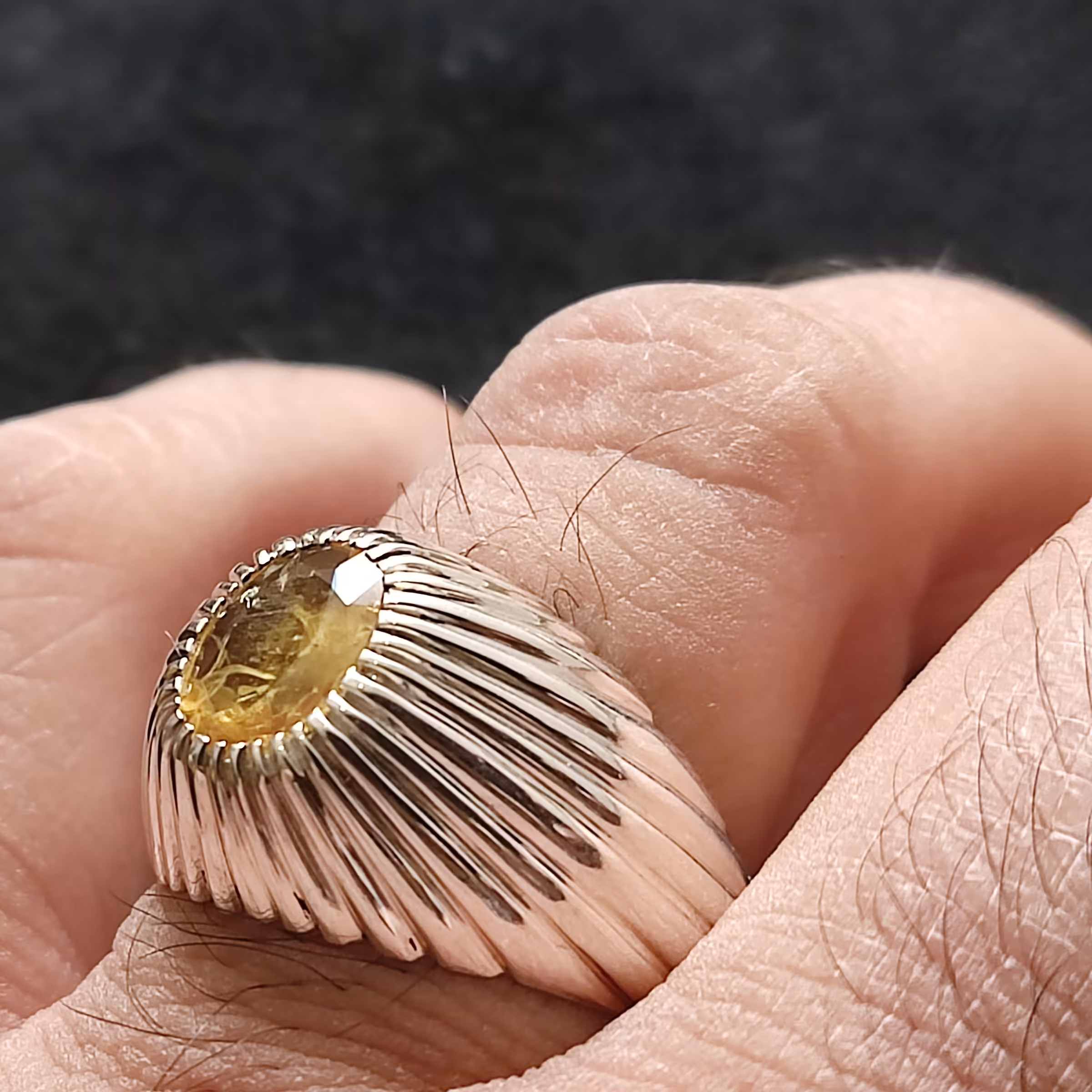 یاقوت زرد پااااک و شفاااااف و کریستالی طبیعی