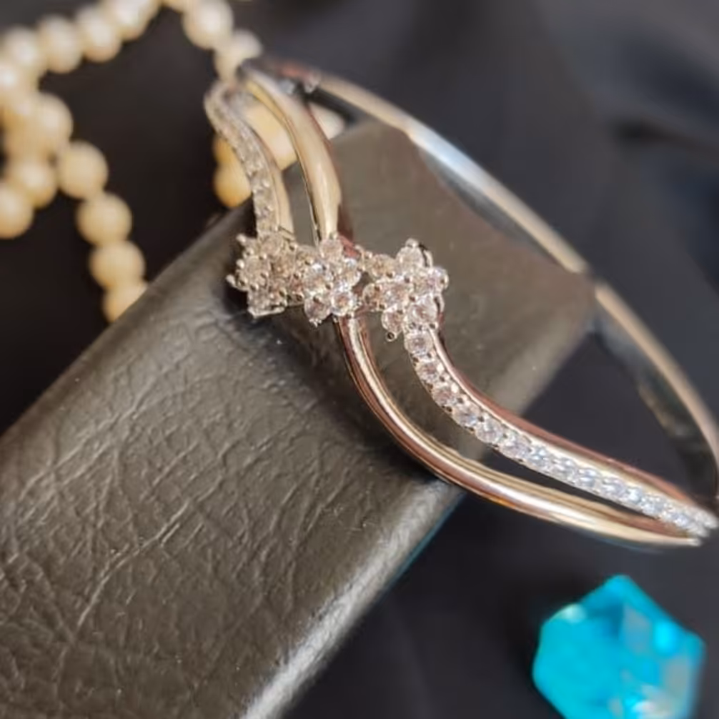 دستبند النگویی ژوپینگ