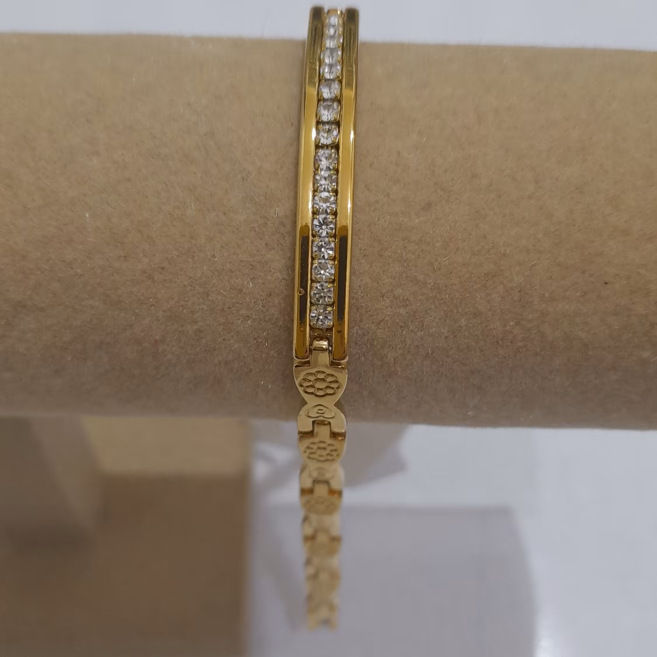 دستبند استیل طلایی رنگ ثابت