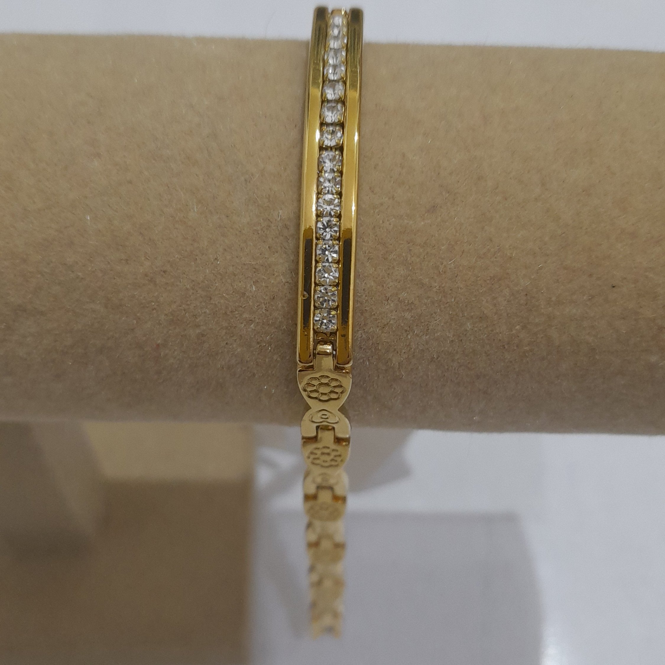 دستبند استیل طلایی رنگ ثابت