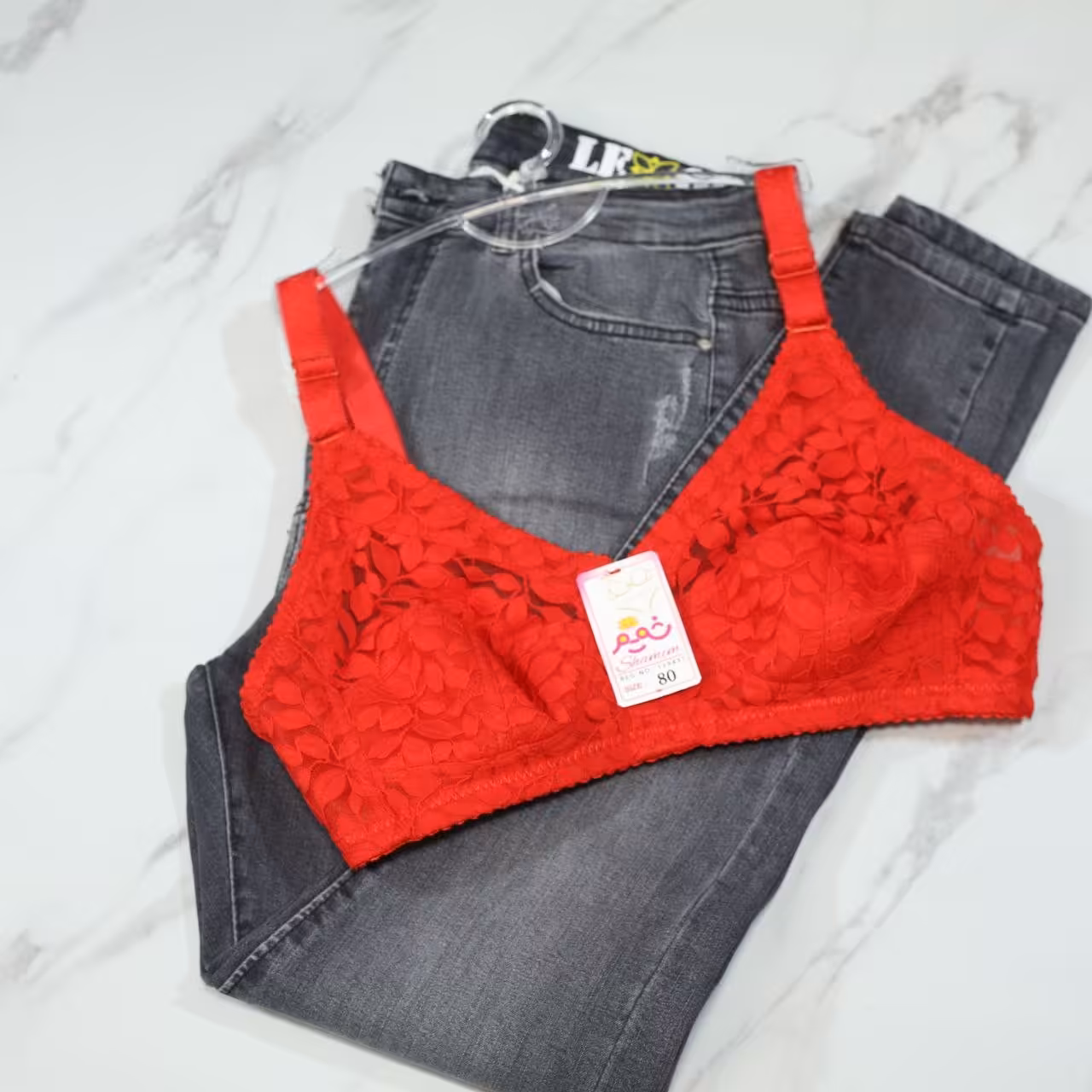 سوتین دانتل سایزبزرگ 