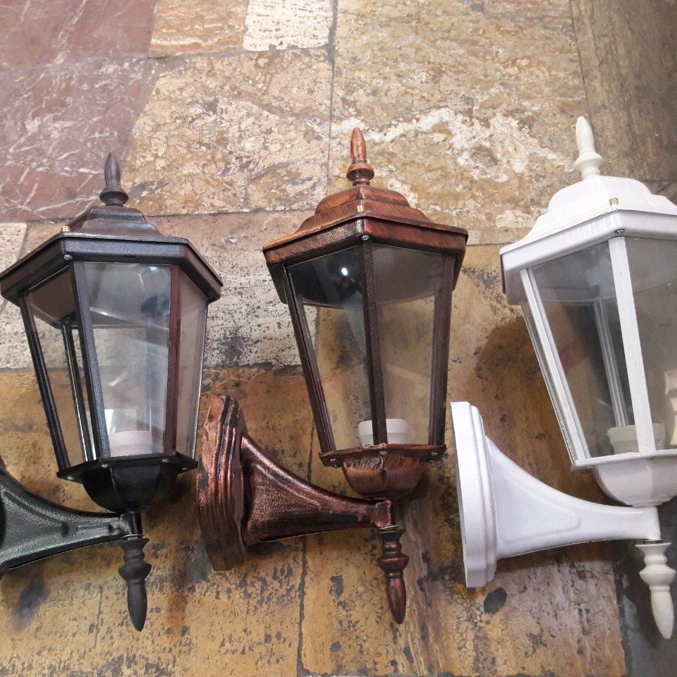 چراغ دیواری فلزی رومی