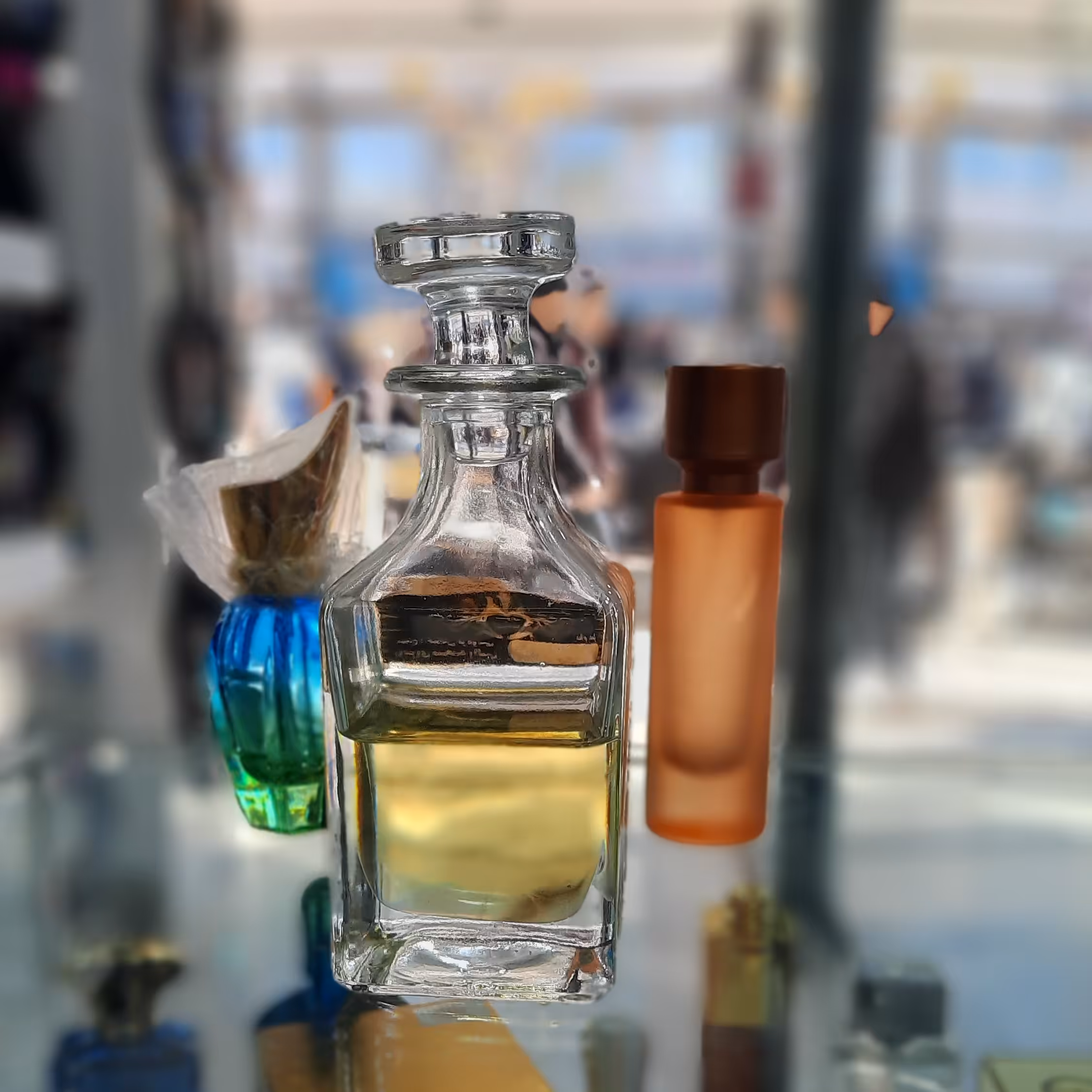عطر   بوس فراری