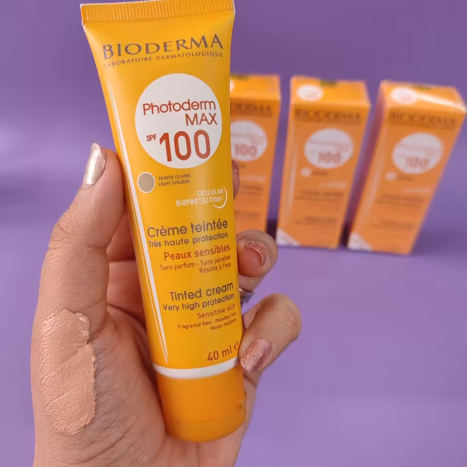 زد آفتاب رنگی بیودرما 