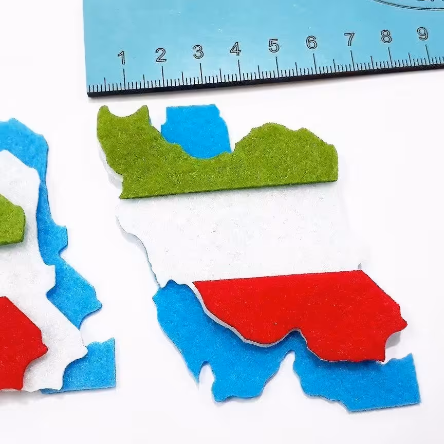 برش(مونتاژ شده)  نقشه ایران نمدی 6سانتی بسته یک عددی 