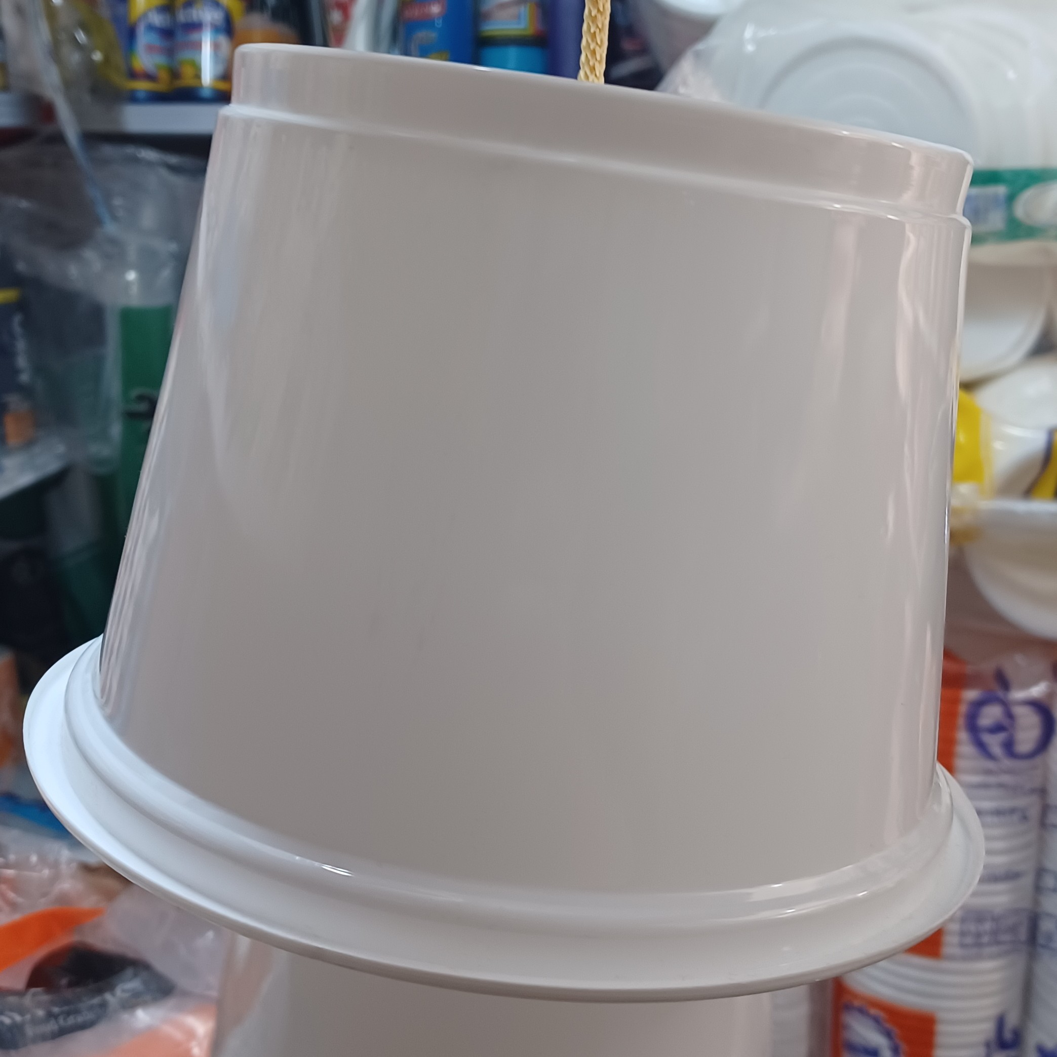 سطل یکبار مصرف 2700 گرم با درب