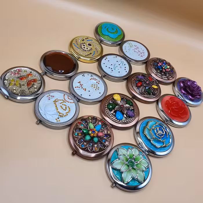 آینه  آرایشی طرح دار  دو طرفه