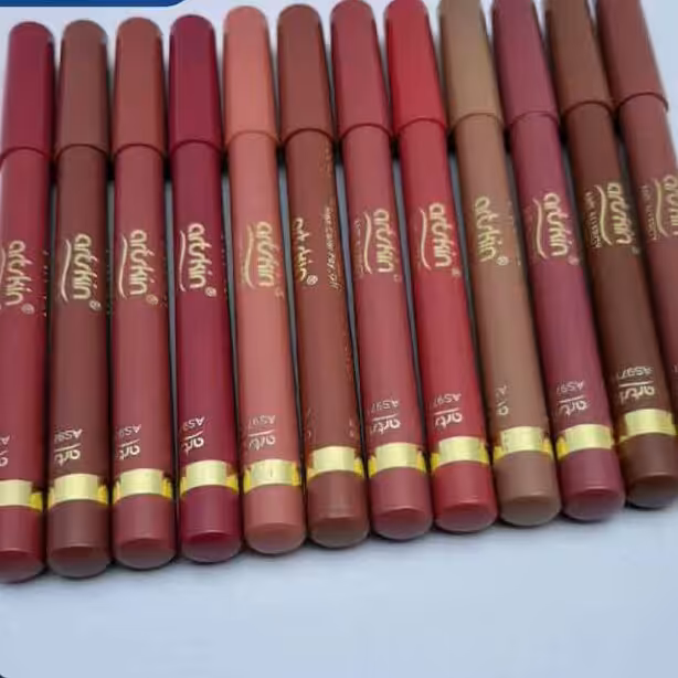 پک رژلب مدادی 12 تایی آرت اسکین