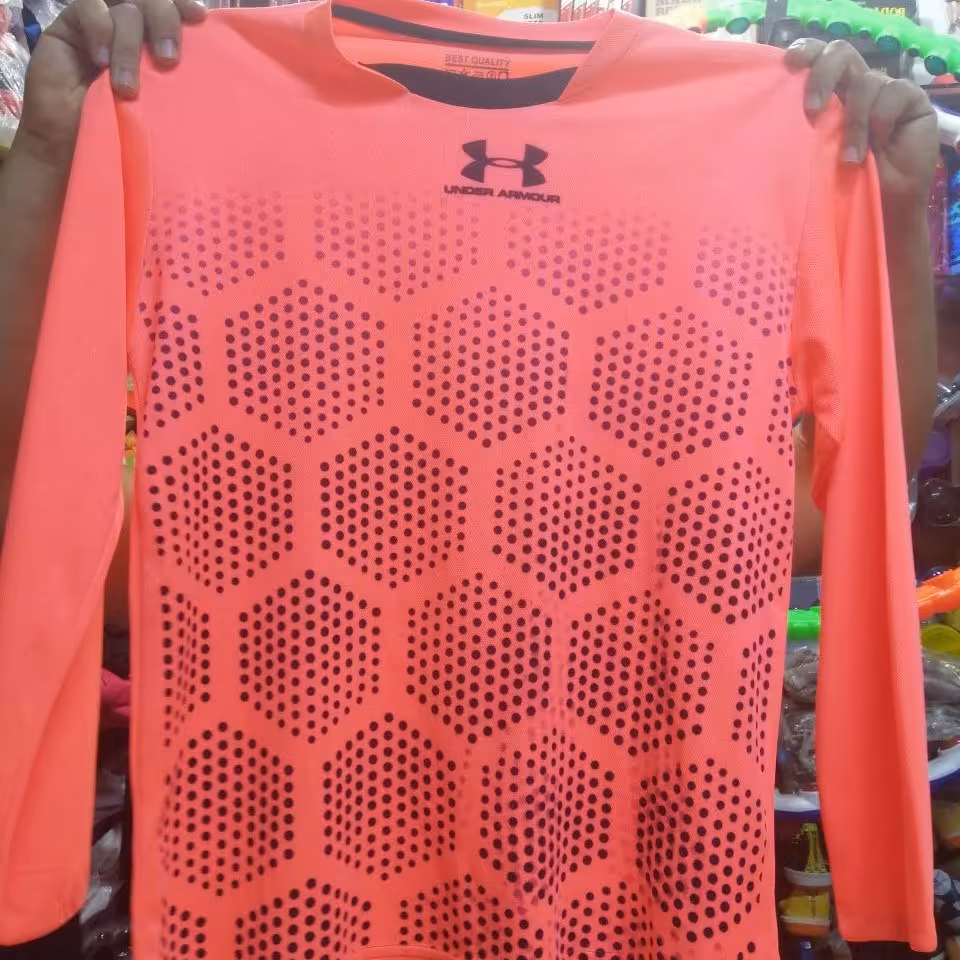 لباس و شورت دروازبانی نایک