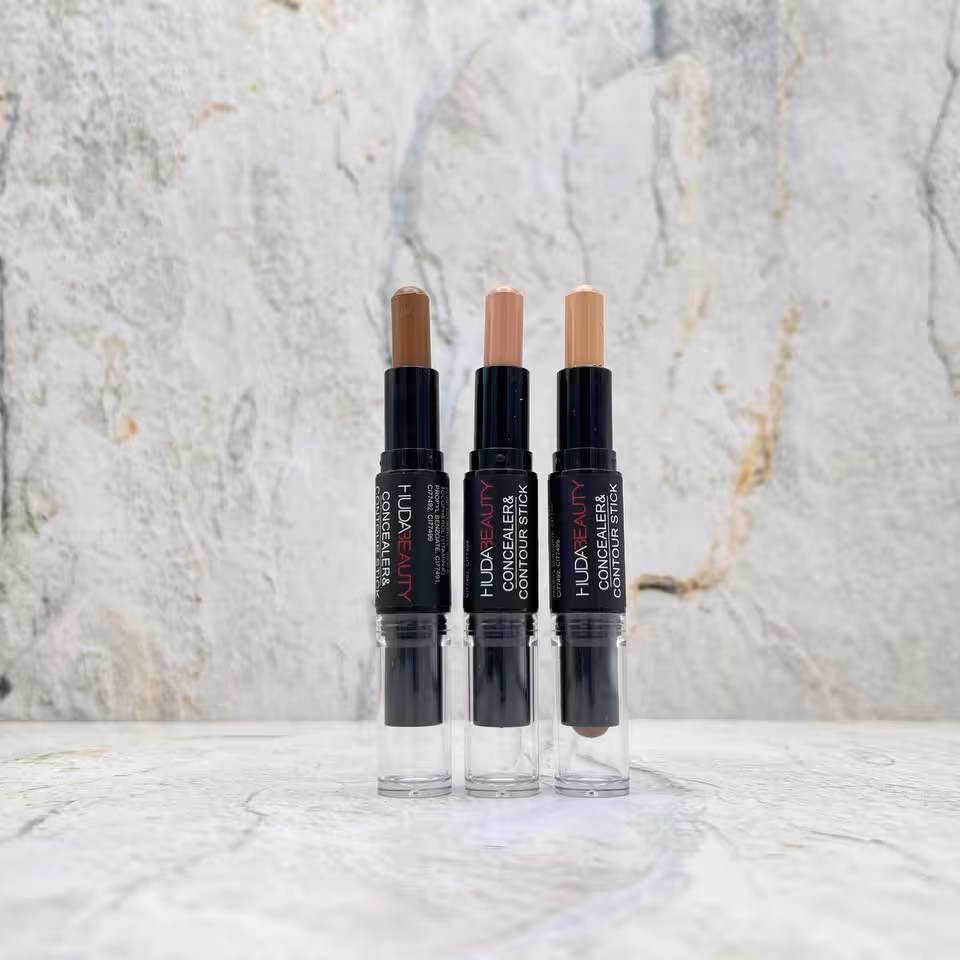 کانتور و کانسیلر دو طرفهHuda beauty