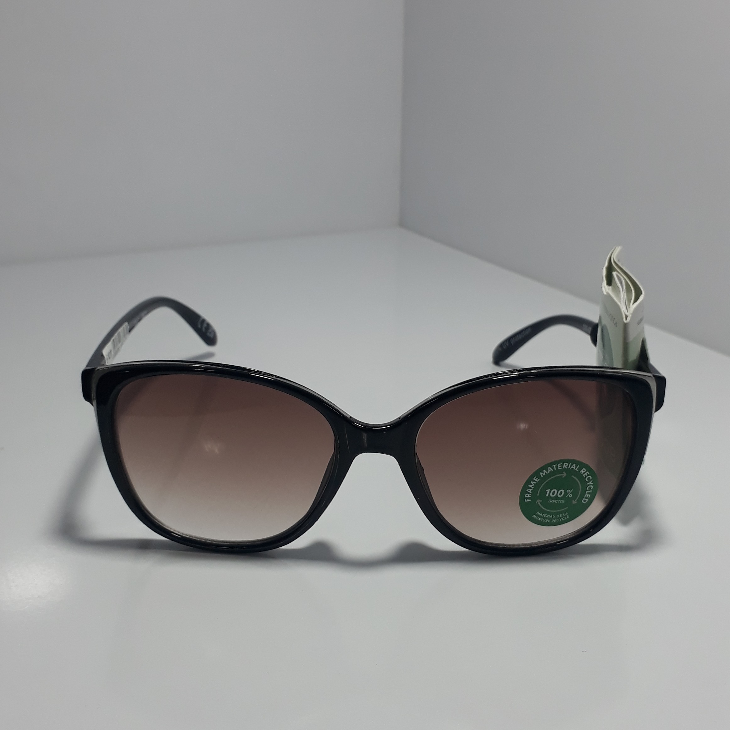 عینک آفتابی accessories