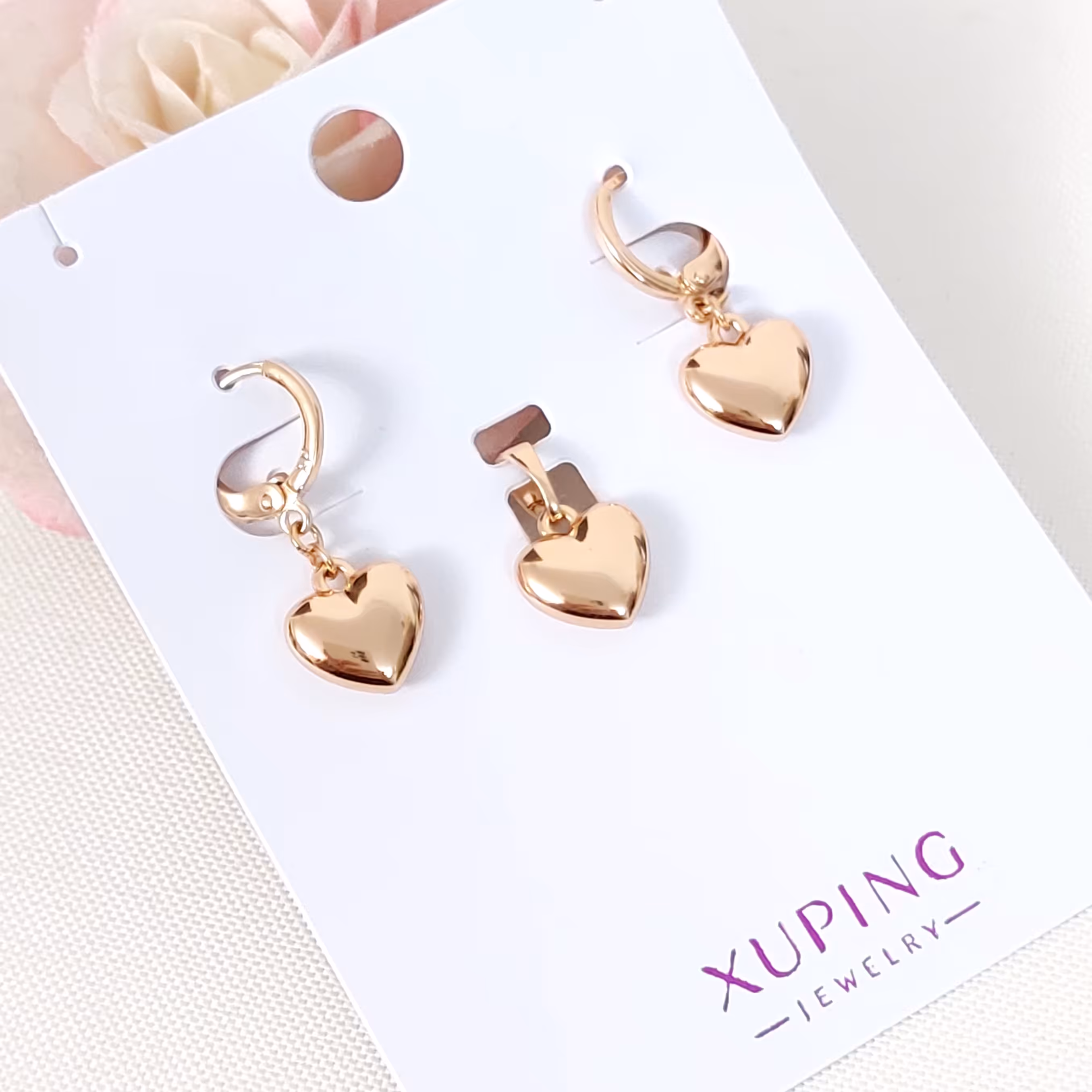 نیم ست  ژوپینگ قلب ظریف با آبکاری طلا و رنگ ثابت و ضد حساسیت 