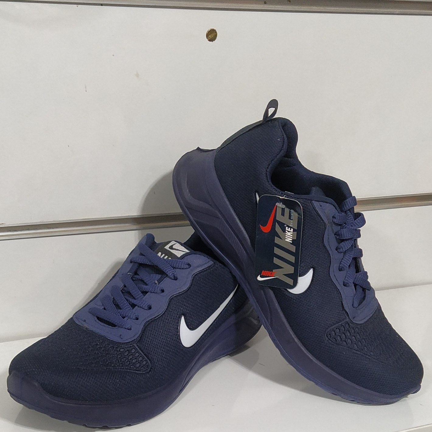 کفش کتانی اسپرت مردانه طرح Nike- سرمه ای - شیک و زیبا . کد (04)