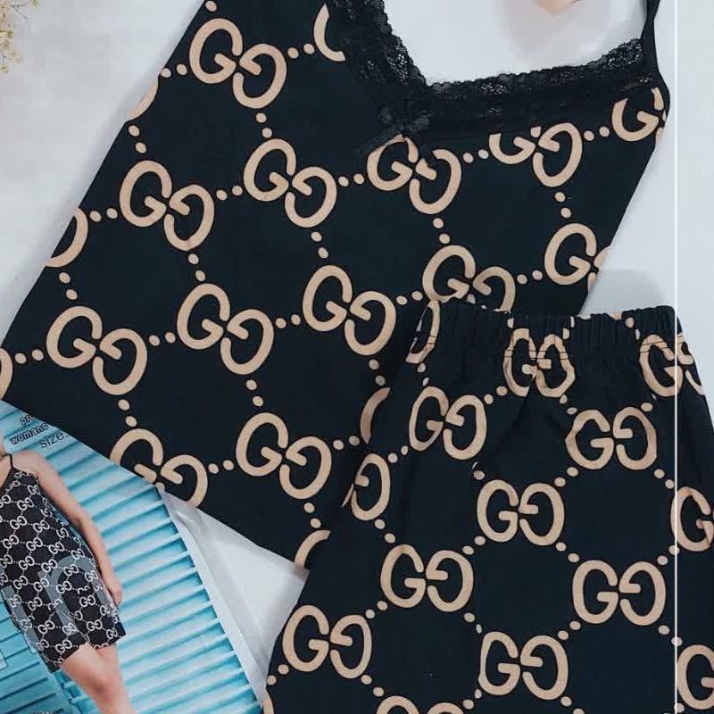 تاپ شورتک ترک باکیفیت عالی سایز بزرگ مناسب سایز 44 تا50 رنگبندی مطابق عکس