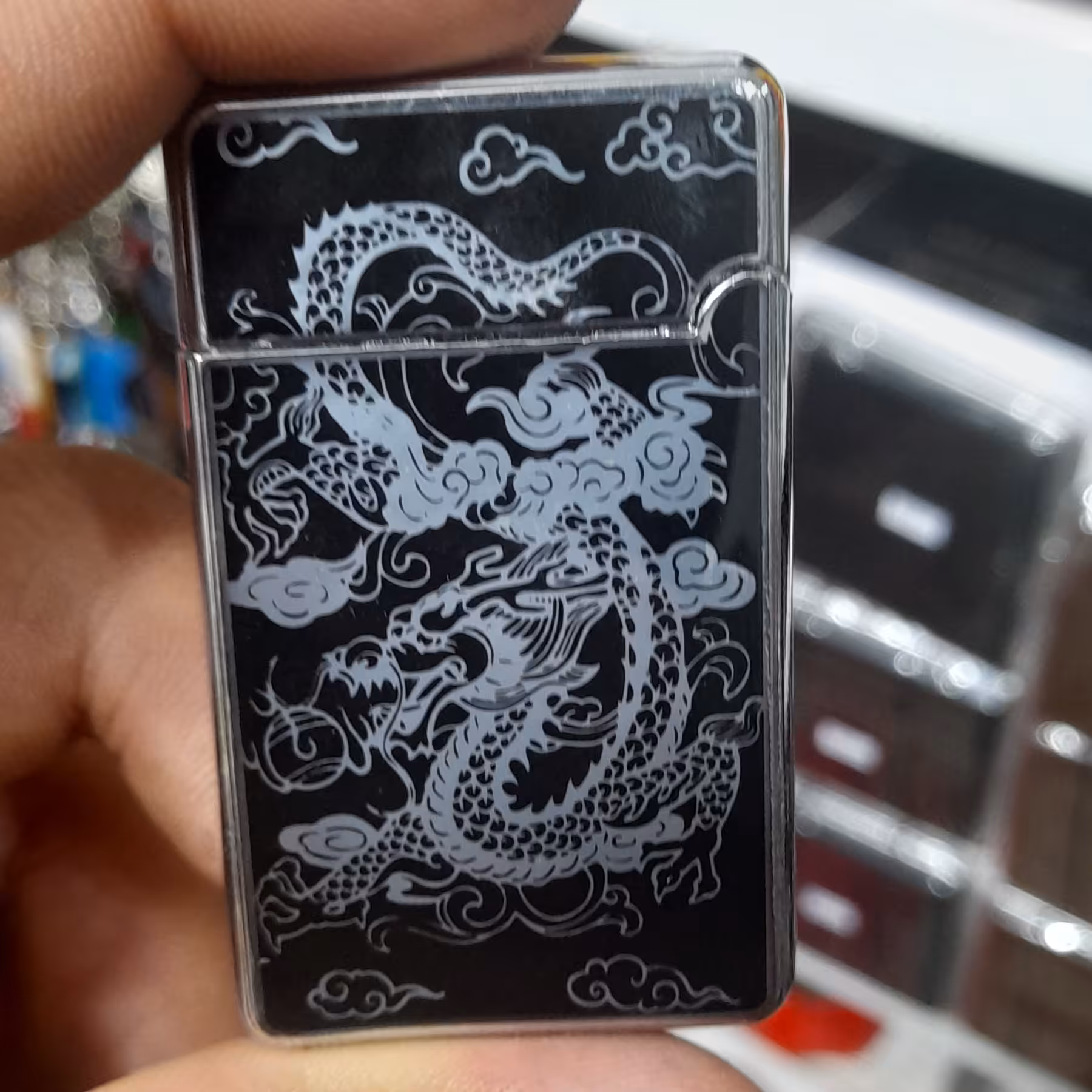 فندک  فندک زیپو  فندک زیبا  فندک کادویی فندک فانتزی فندگ خوشگل فندک طرح دار