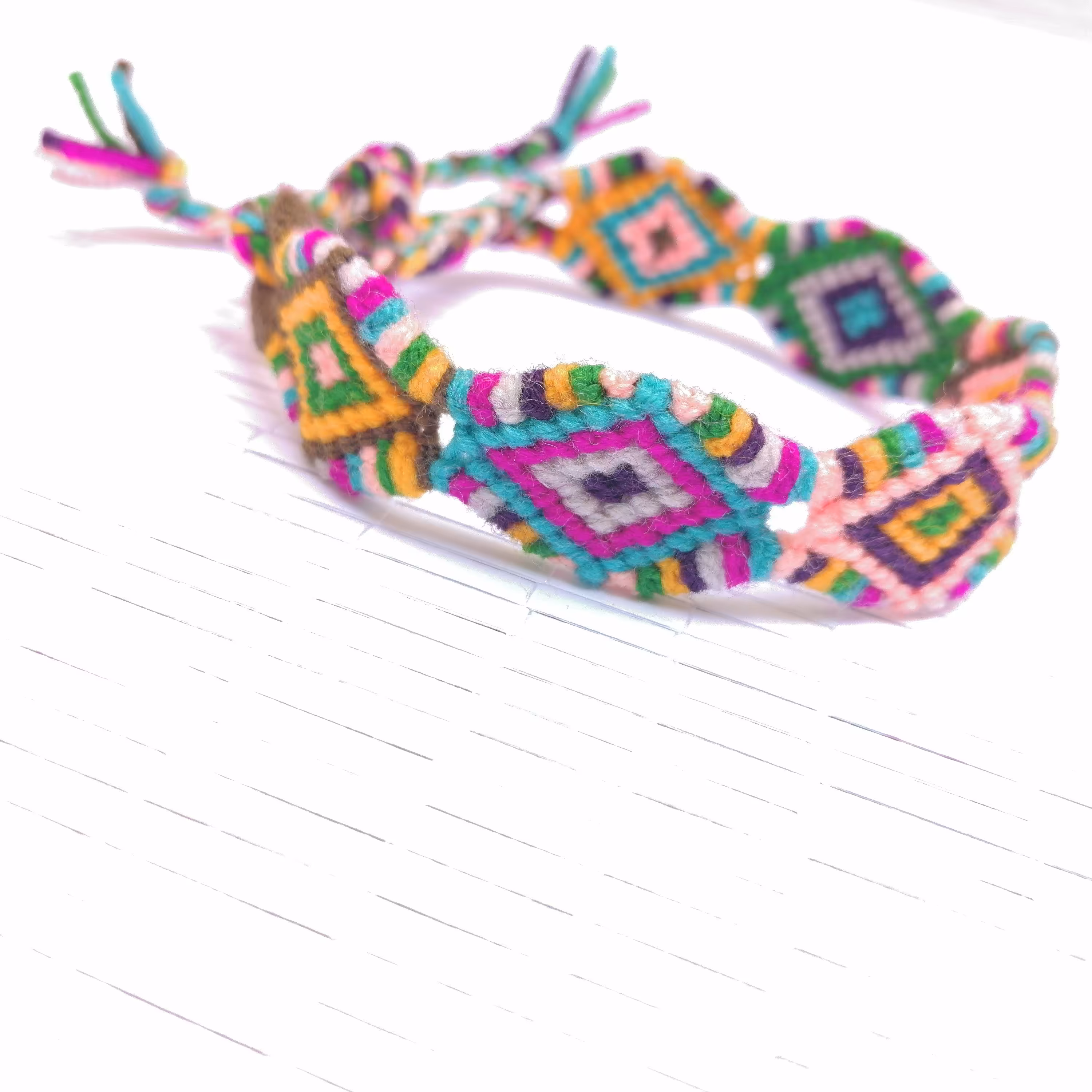 دستبنددوستیِ طرح لوزی