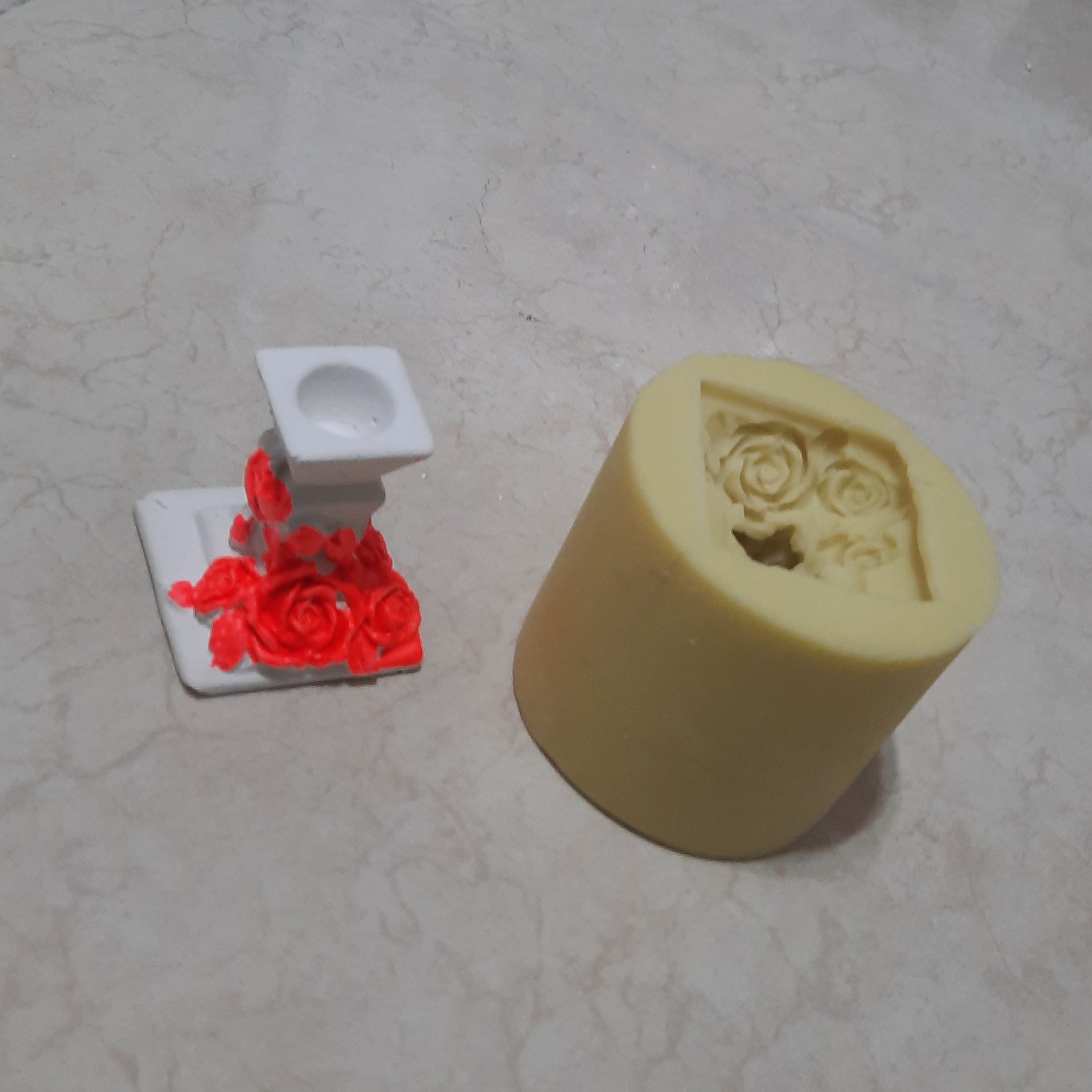 قالب جاشمعی/پایه
