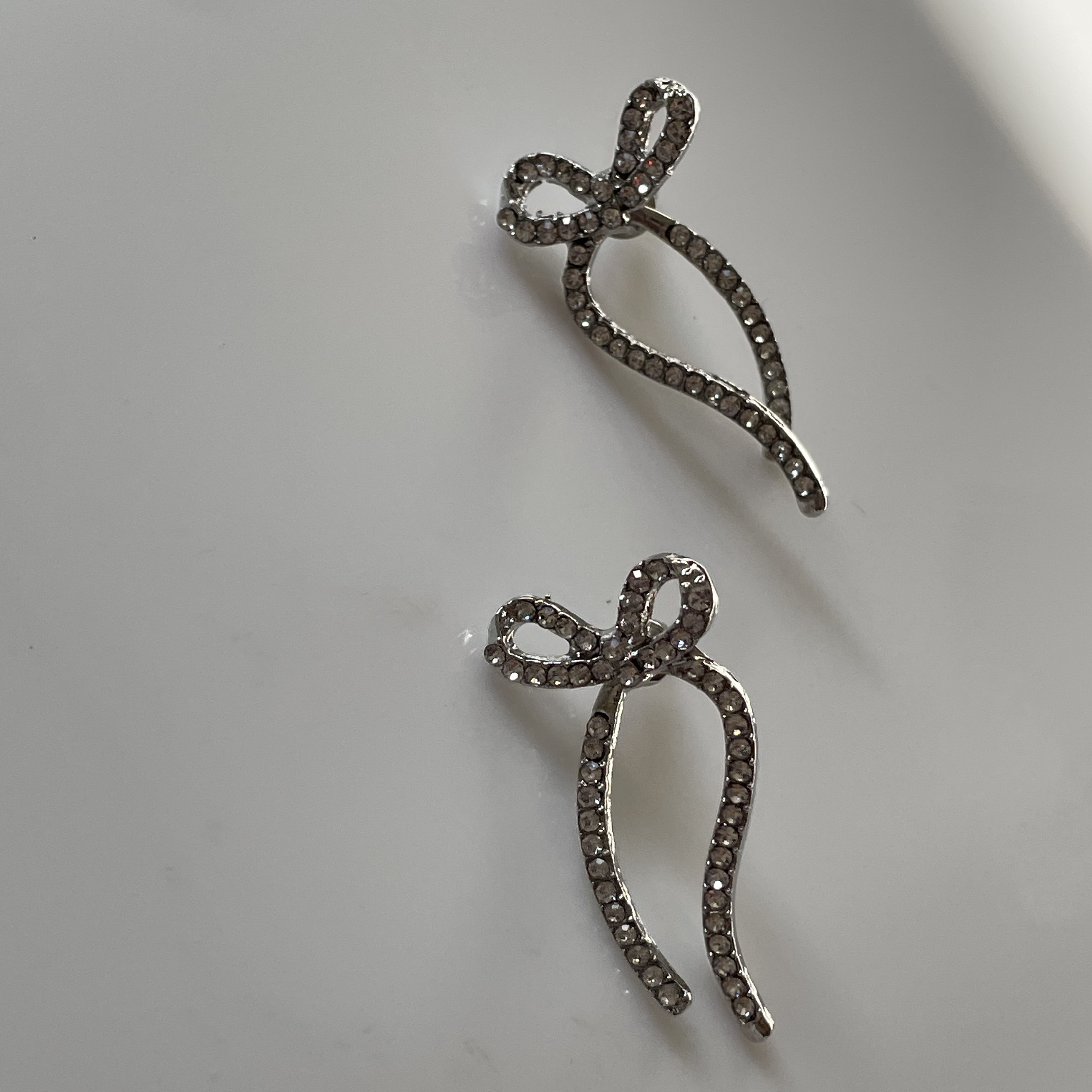 گوشواره پاپیونی