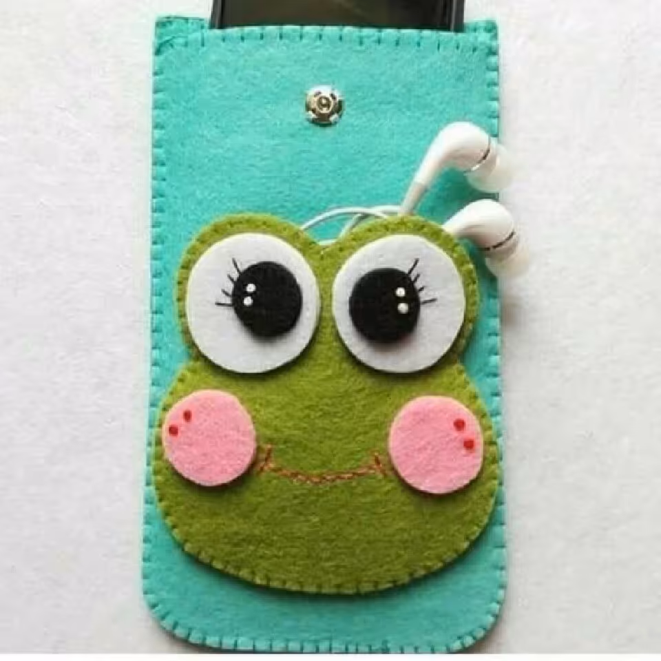 کاور گوشی با جا هندزفری