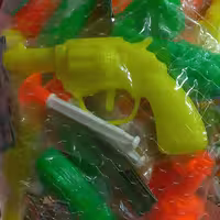 تفنگ اسباب بازی دو تیر