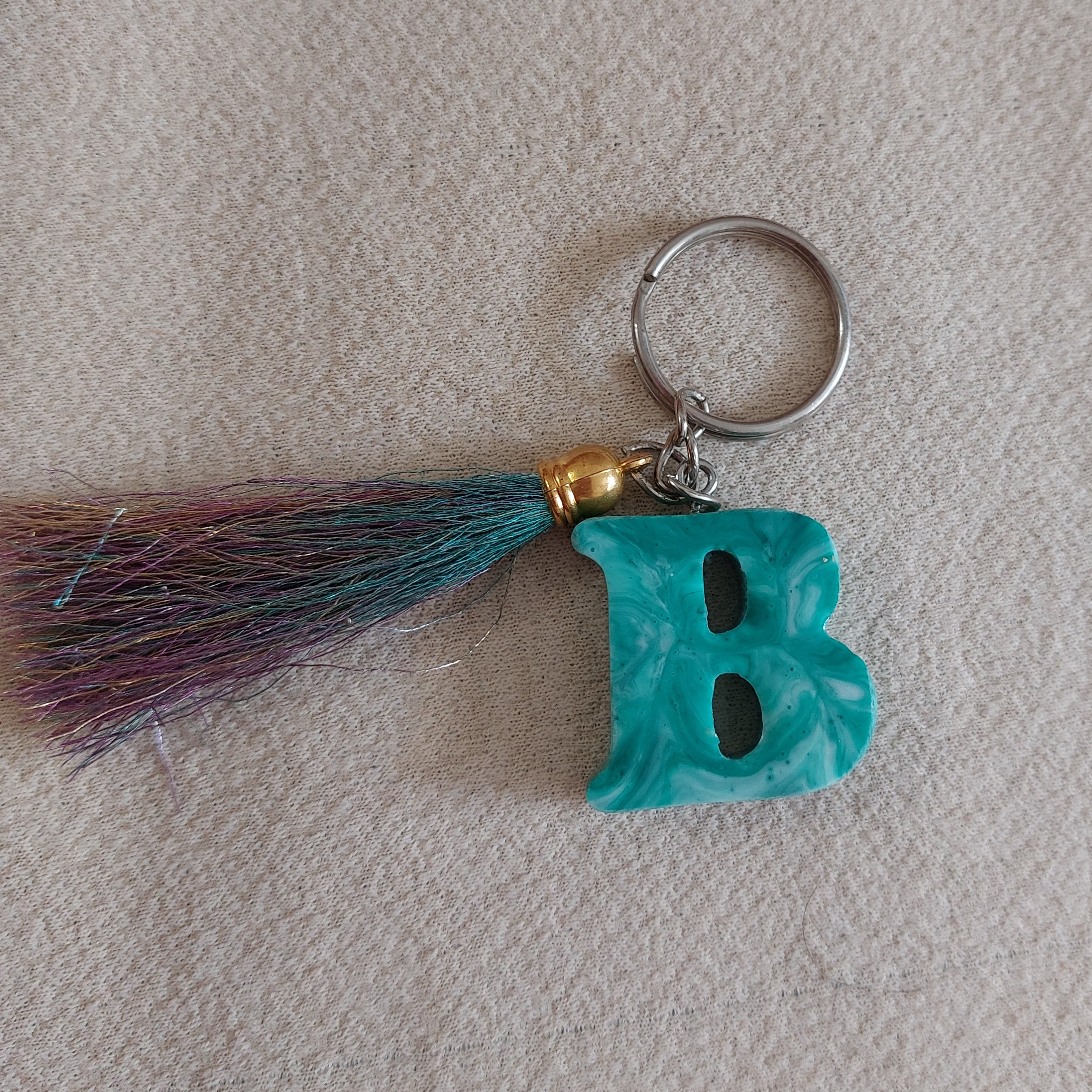 جاکلیدی حرف B آبستره رزینی