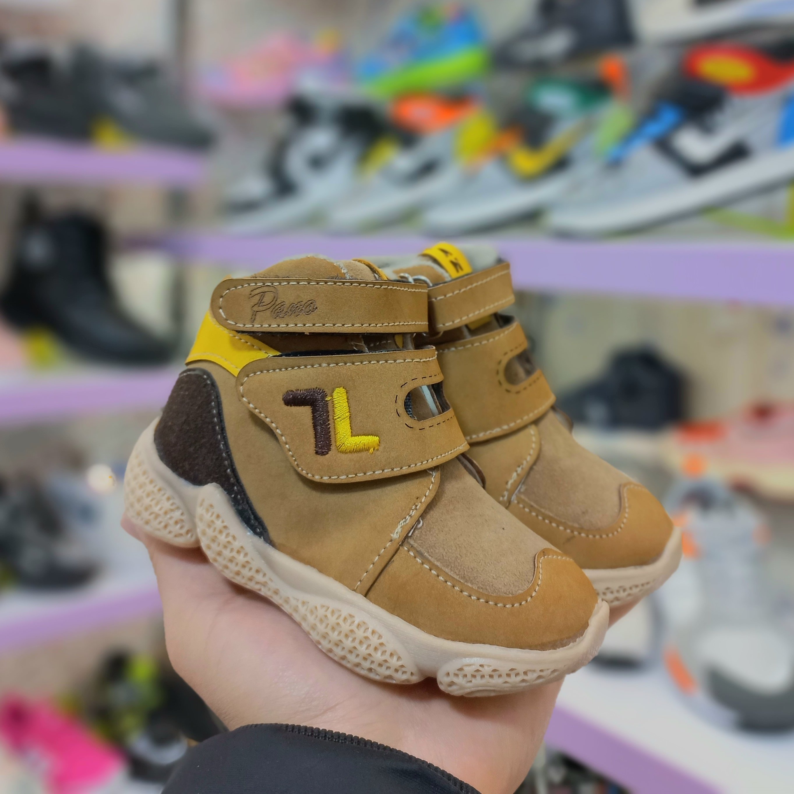 نیم ساق بچگانه دختر و پسر