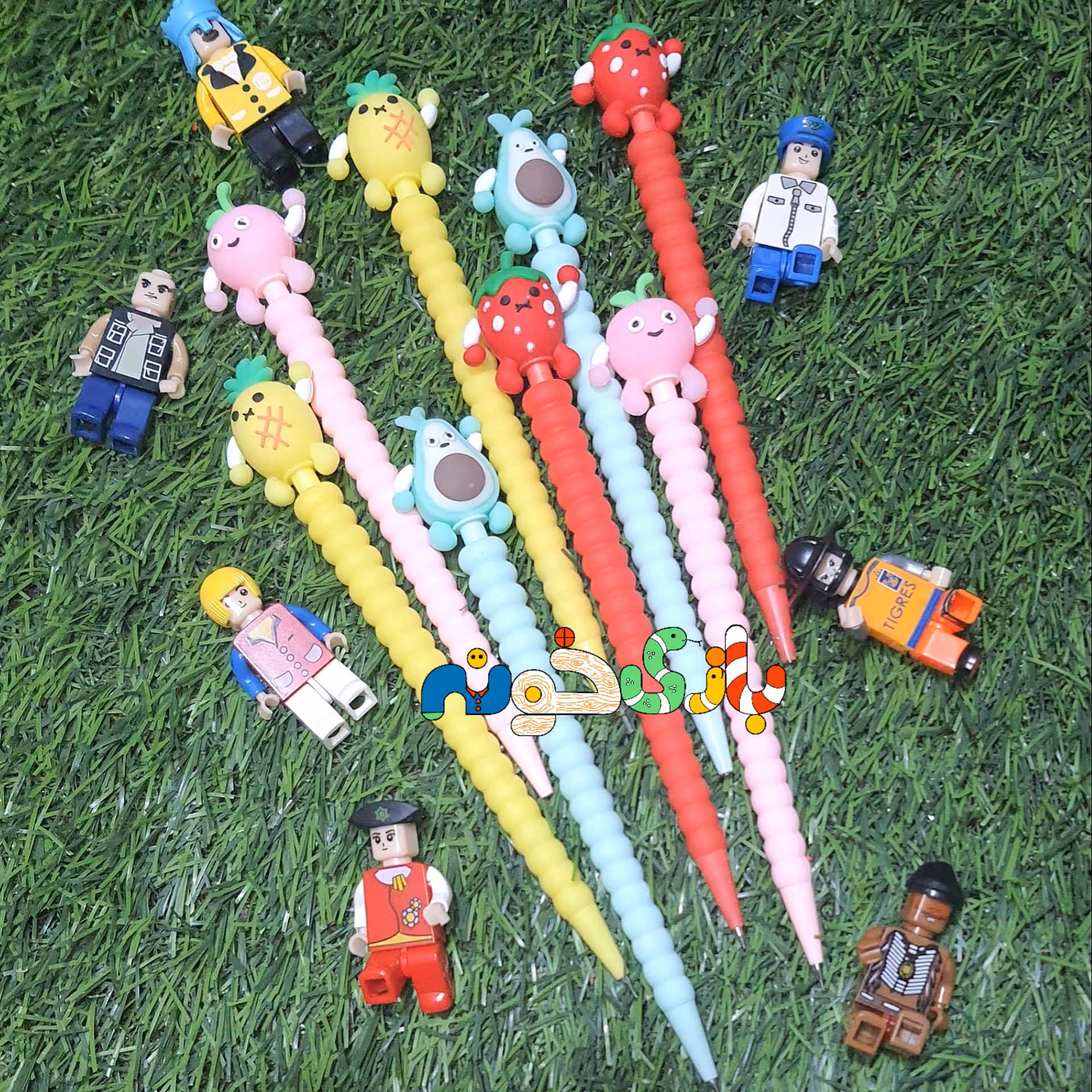 اتود مداد فشاری سیلیکونی فانتزی طرح میوه 0.5