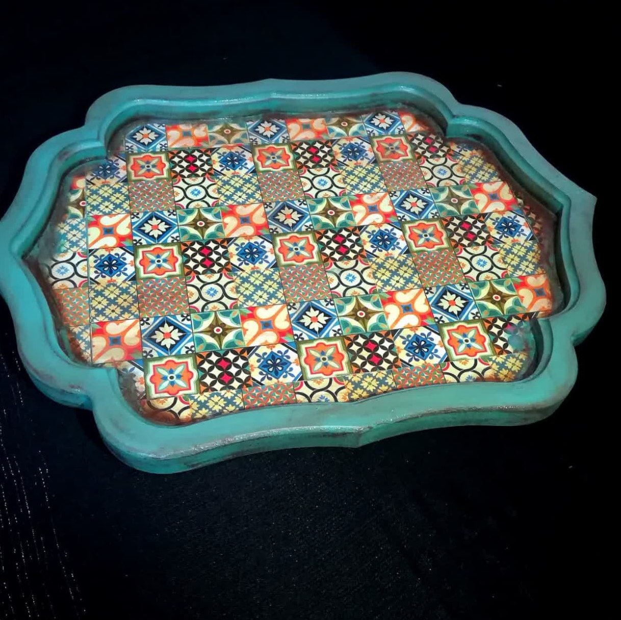 سینی چوبی MDF ،سایز 30در40 ،طرح  مدرن،  دکوپاژ و پتینه ، مناسب هدیه و دکوری 