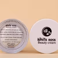 کرم وایت رز