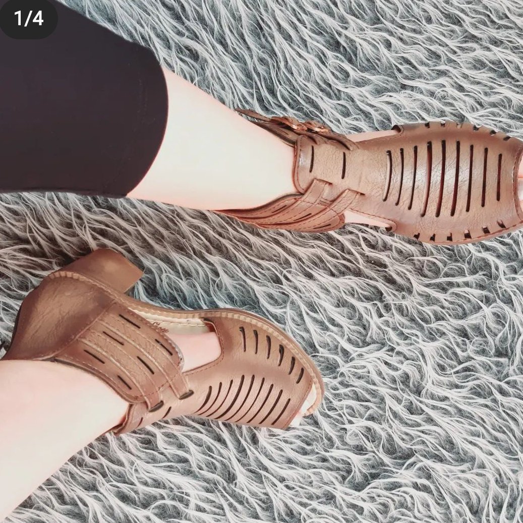 کفش زنانه صندل پاشنه دار زنبوری وخطی