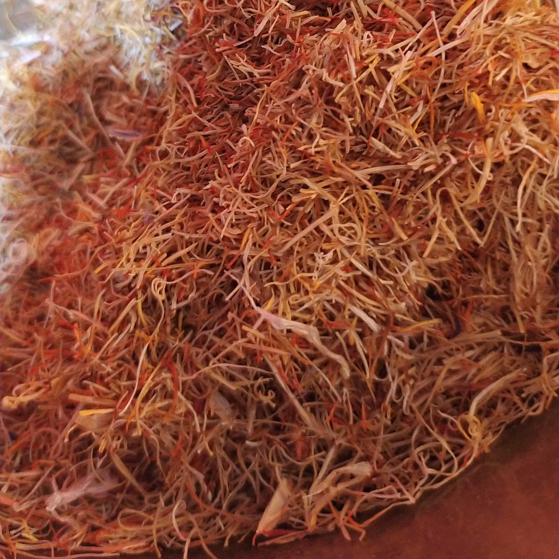 ریشه زعفران