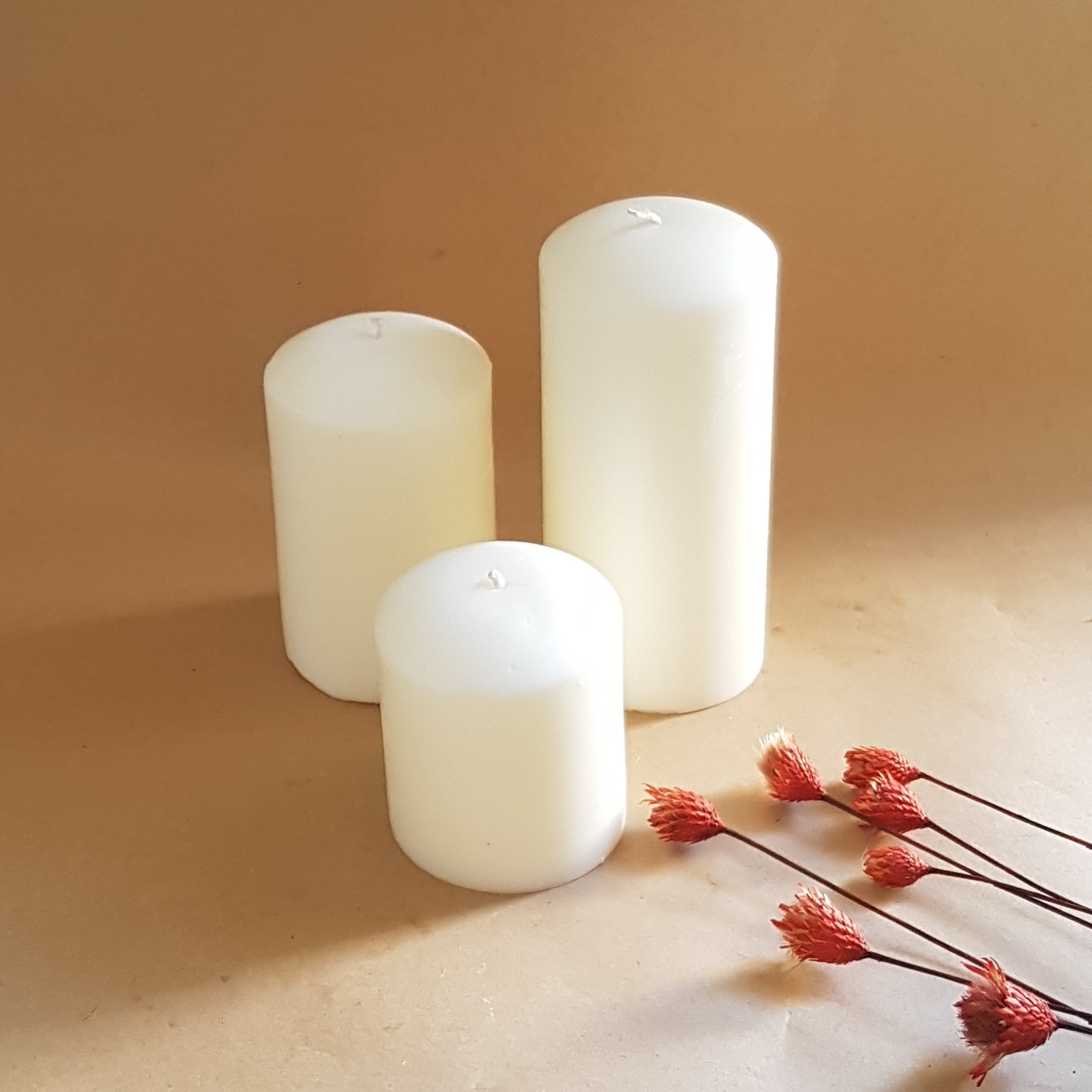 ست شمع استوانه  ساده سفید سر  محدب