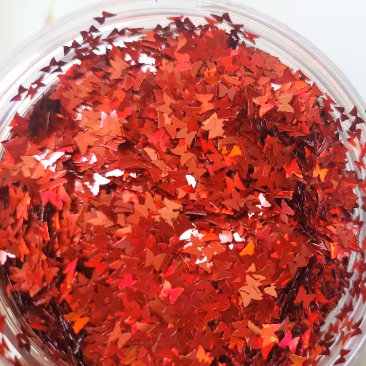 اکلیل طرحدار پروانه قرمز